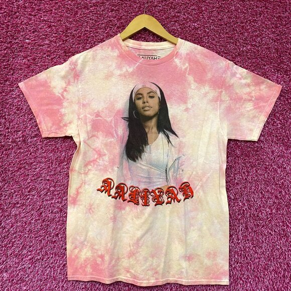 Aaliyah Tie dye Retro Style RnB Tshirt size Small - Picture 1 of 4